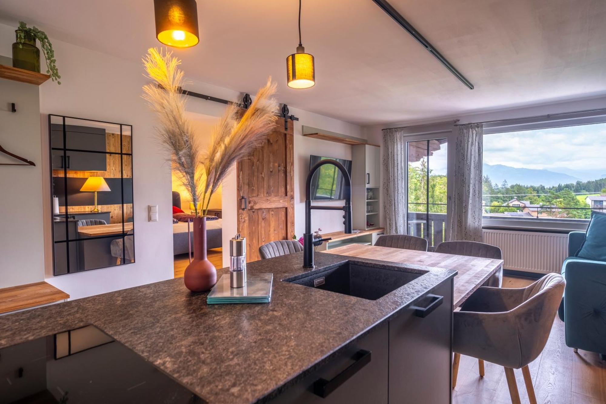 Wolfgangsee Appartements ชตรอเบิล ภายนอก รูปภาพ